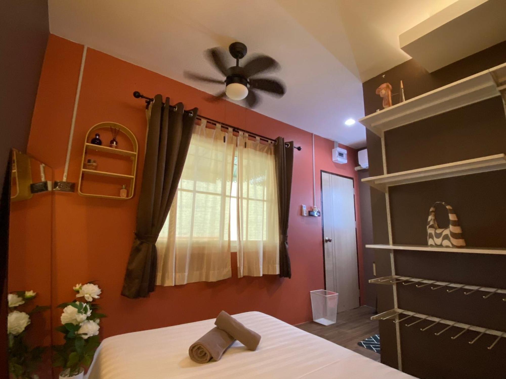 Varietyd-Dayhostel Huahin Exterior photo